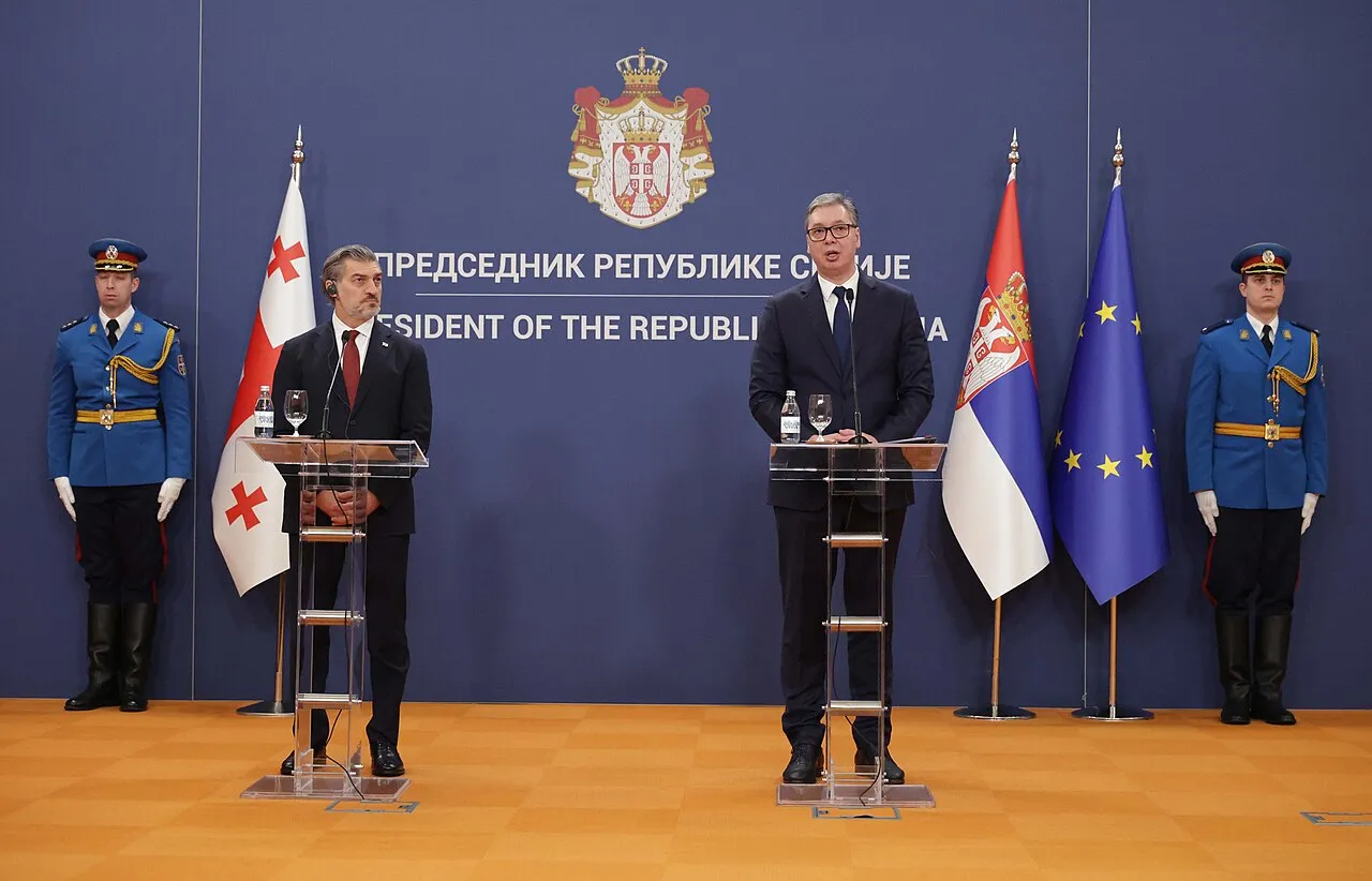 Aleksandar Vučić tijdens een ontmoeting met een buitenlandse staatshoofd in Servië