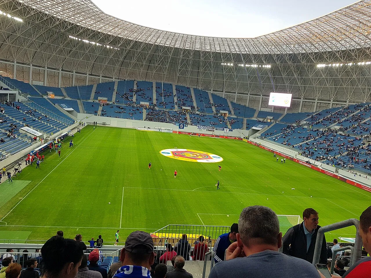 Het Ion Oblemenco-stadion in Craiova, Roemenië, de thuisbasis van Universitatea Craiova.